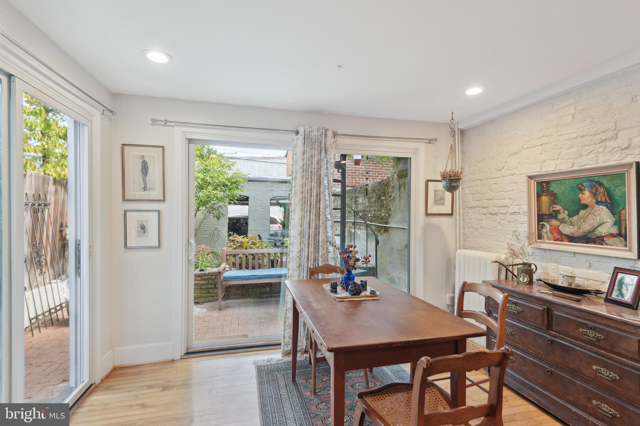 114 6th Street Southeast Washington, DC 20003 - Photo 12 of 30