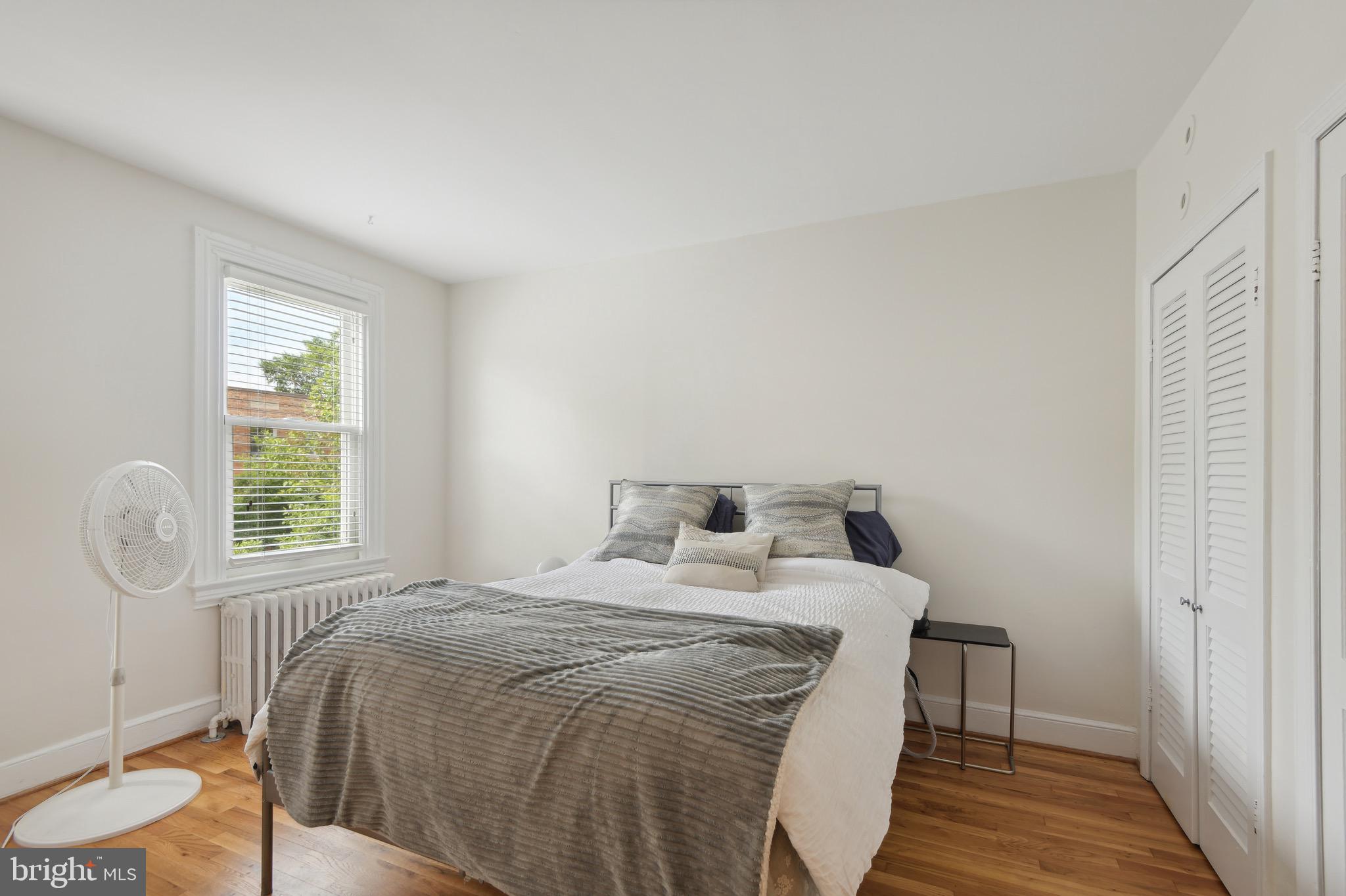 114 6th Street Southeast Washington, DC 20003 - Photo 27 of 30