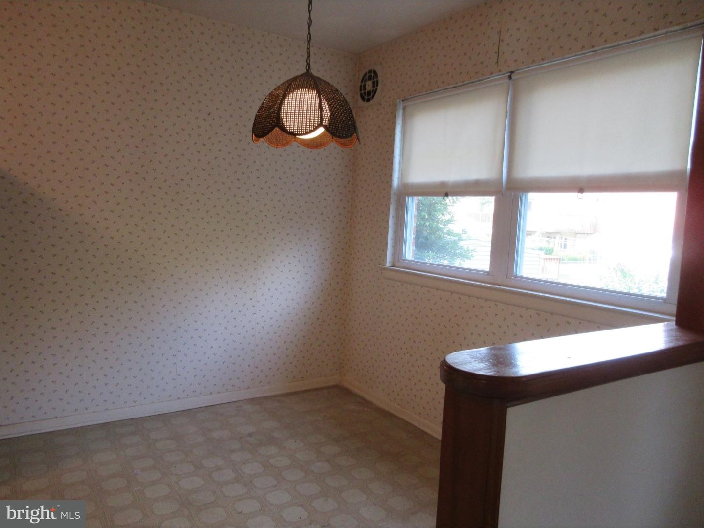 12640 Richton Road Philadelphia, PA 19154 - Photo 8 of 15 Breakfast Room