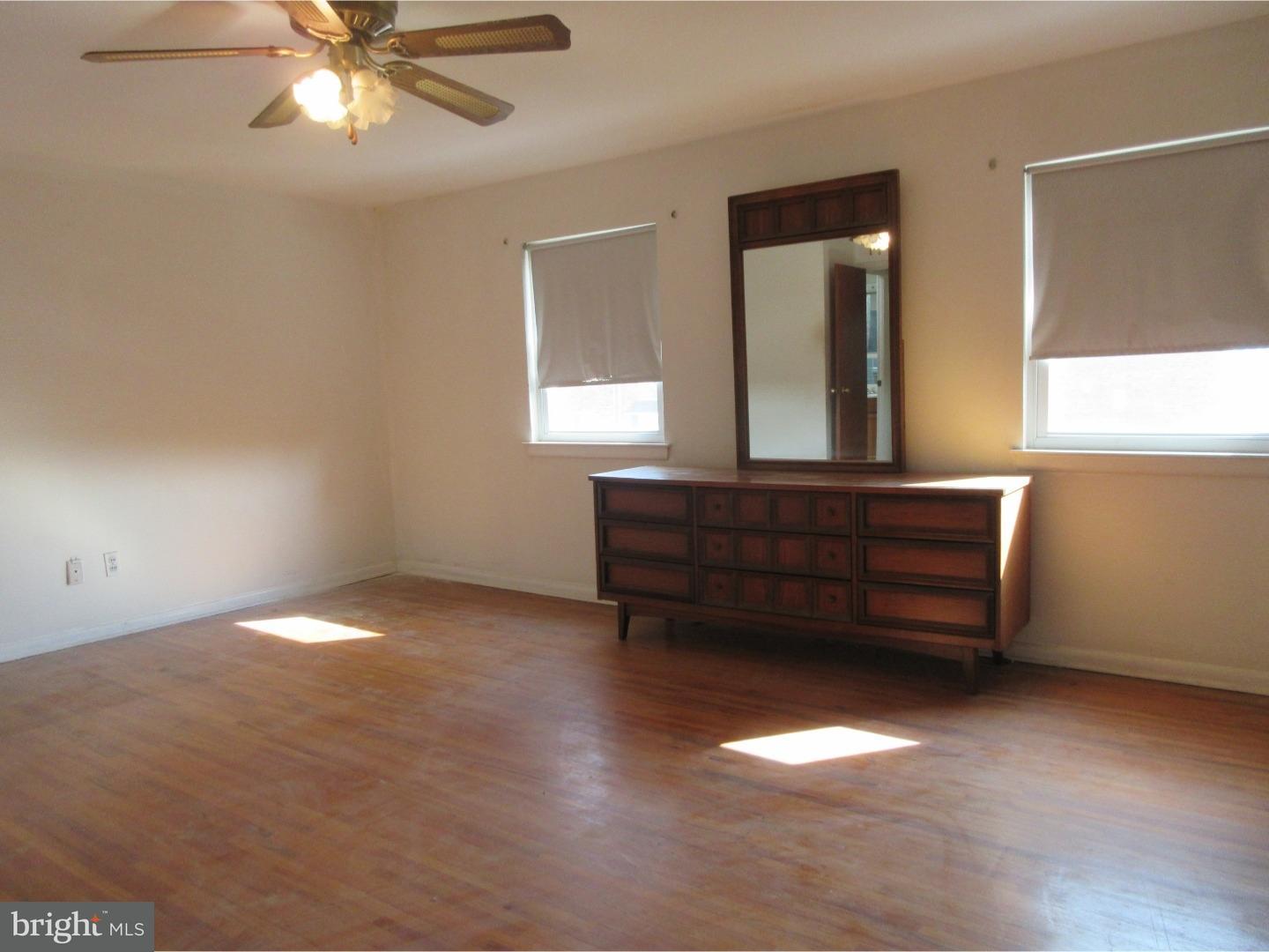12640 Richton Road Philadelphia, PA 19154 - Photo 10 of 15 Bedroom - Main