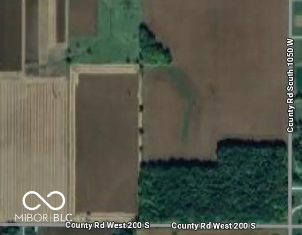 $325,000 | 150 South 1070th West, Russiaville, IN 46979