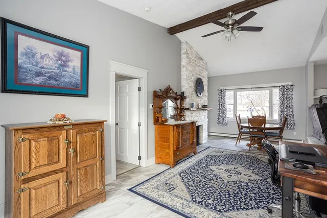 $685,000 | 70 Ellen Lane, Cranston, RI 02921