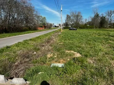 $80,000 | 109 Neal Street, Huntland, TN 37345