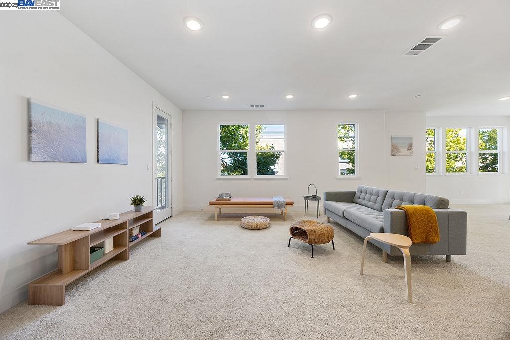 2729 Fifth Street Alameda, CA 94501 - Photo 3 of 19 a room with furniture and a window