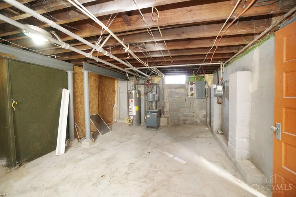 1021 Neeb Road Cincinnati, OH 45233 - Photo 19 of 26