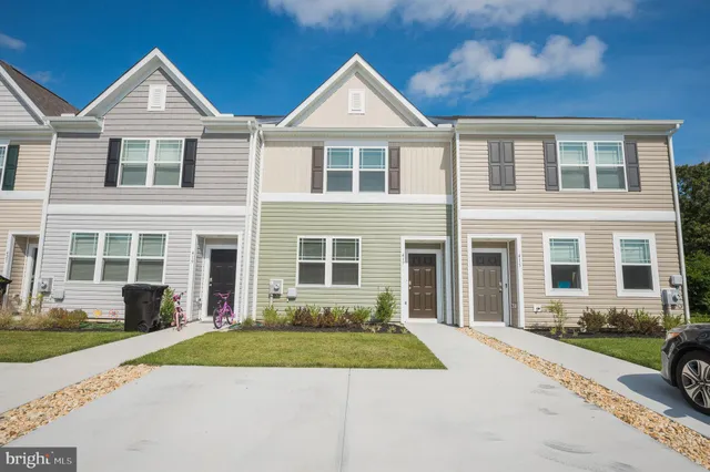 $1,895 | 417 Creekbed Circle, Salisbury, MD 21804