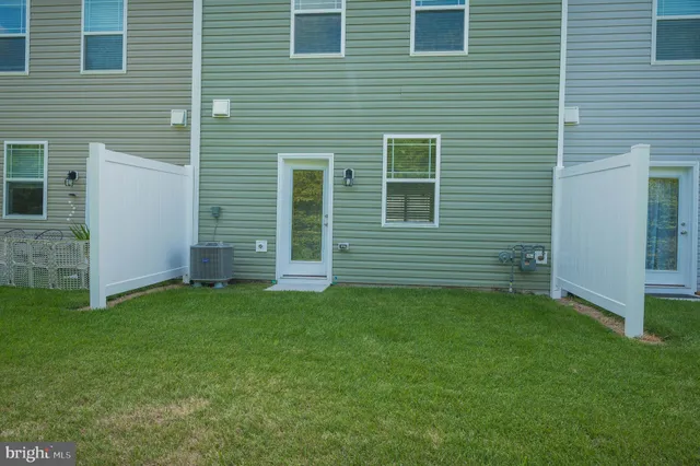 $1,895 | 417 Creekbed Circle, Salisbury, MD 21804