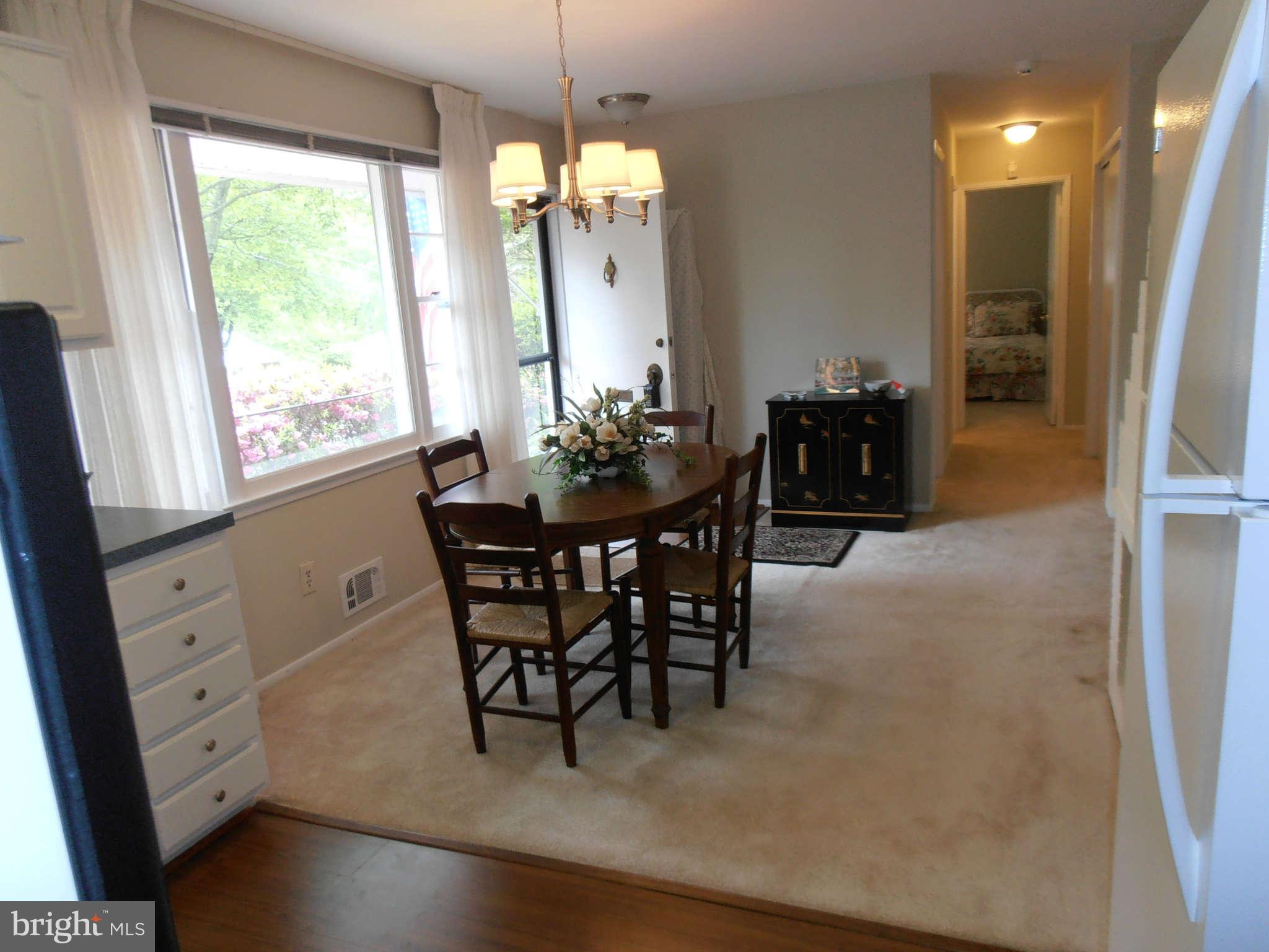 5415 Inverchapel Road Springfield, VA 22151 - Photo 4 of 24 Dining Room