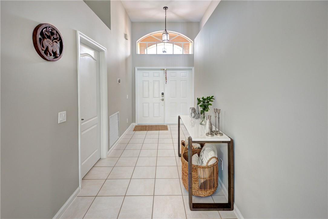 10898 Crescendo Circle Boca Raton, FL 33498 - Photo 5 of 38 Photo 5