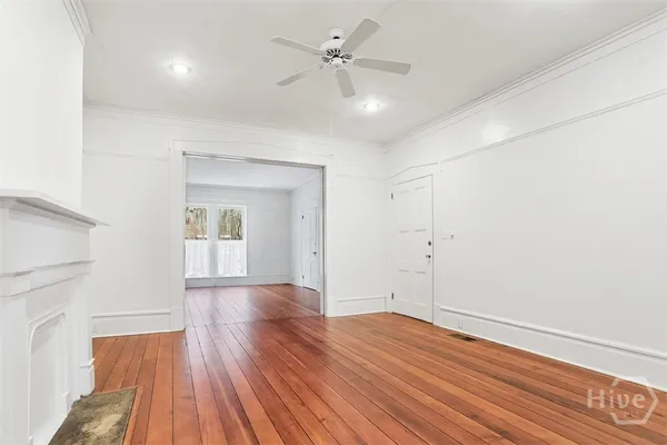 $2,300 | 114 East Jones Street, Unit B, Savannah, GA 31401