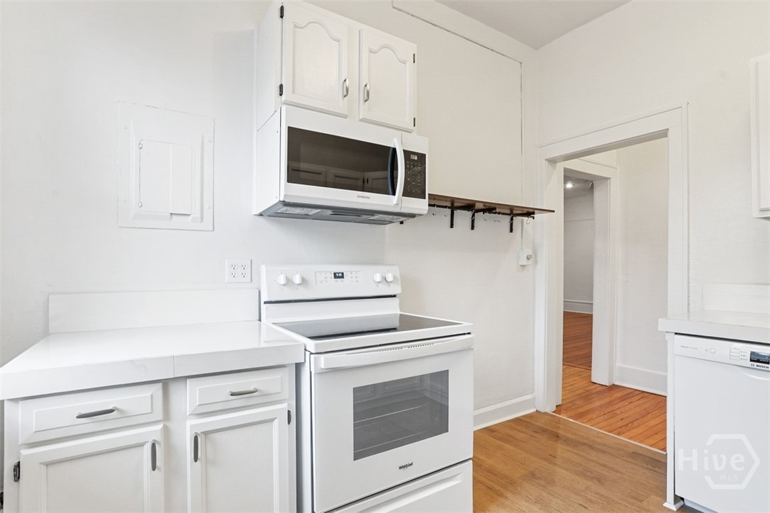 114 East Jones Street, Unit B Savannah, GA 31401 - Photo 18 of 25