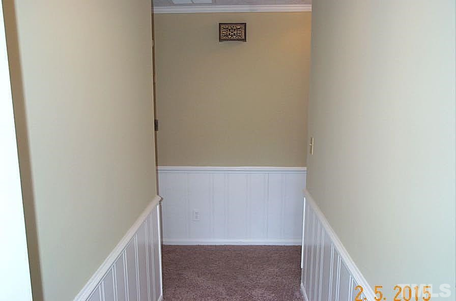 112 New King Road Smithfield, NC 27577 - Photo 5 of 17 Front entry
