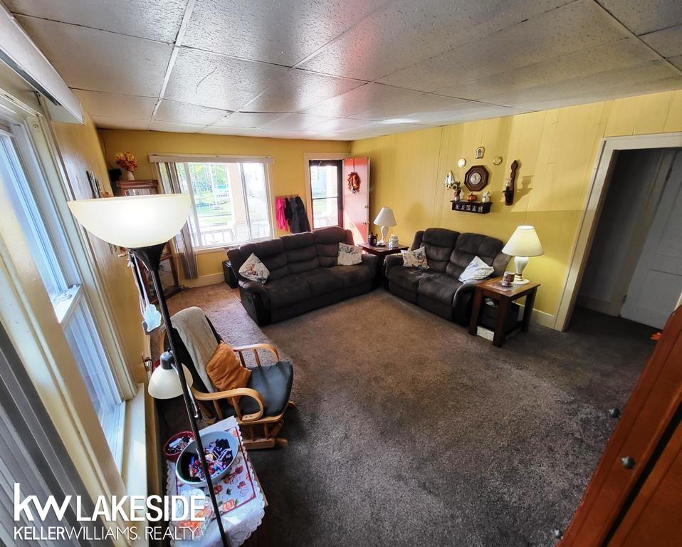 7281 Standard Street Center Line, MI 48015 - Photo 7 of 27 50059194-6.JPG