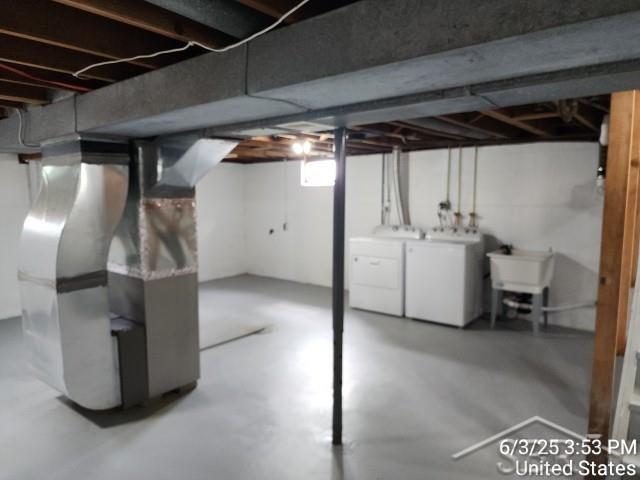 4880 Cole Road Saginaw, MI 48601 - Photo 17 of 21 50177046-a490a52a-4ba5-4a0a-8a0f-4ba689a4a7e1.JPG