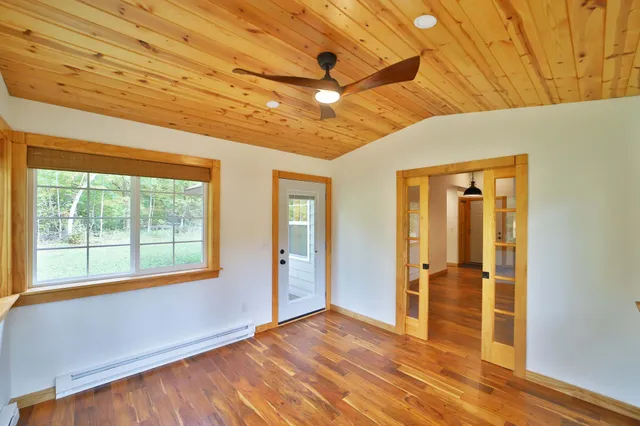 $384,900 | 40161 Paradise Drive, Browerville, MN 56438