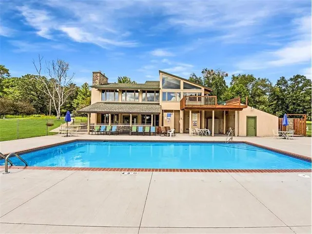 $384,900 | 40161 Paradise Drive, Browerville, MN 56438