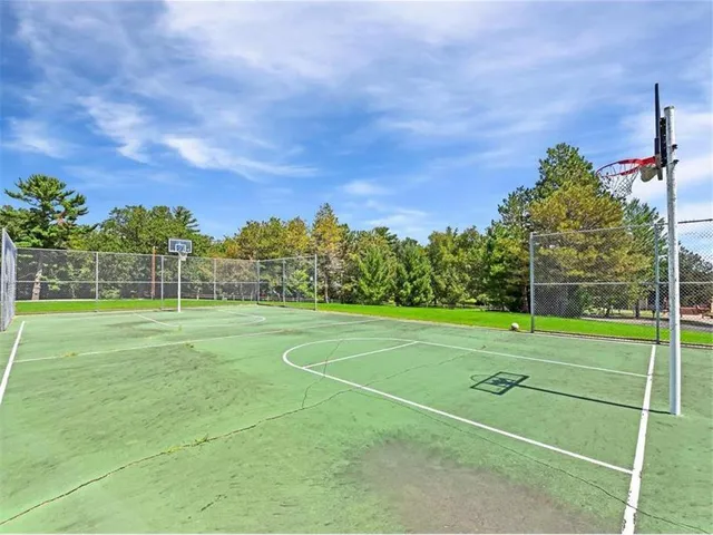 $384,900 | 40161 Paradise Drive, Browerville, MN 56438