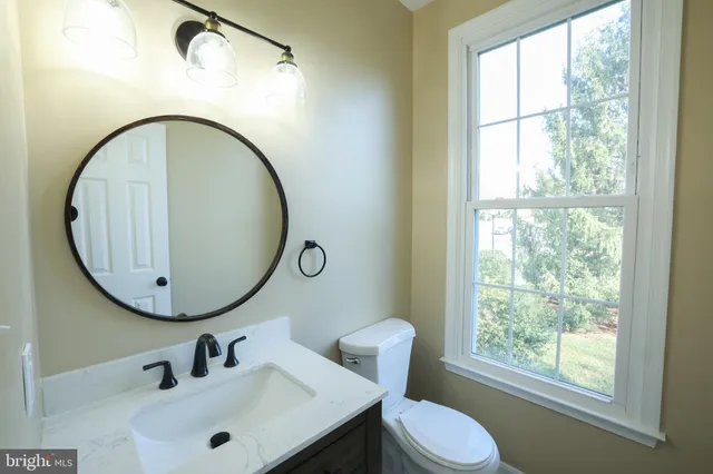 $3,650 | 47699 Whirlpool Square, Sterling, VA 20165