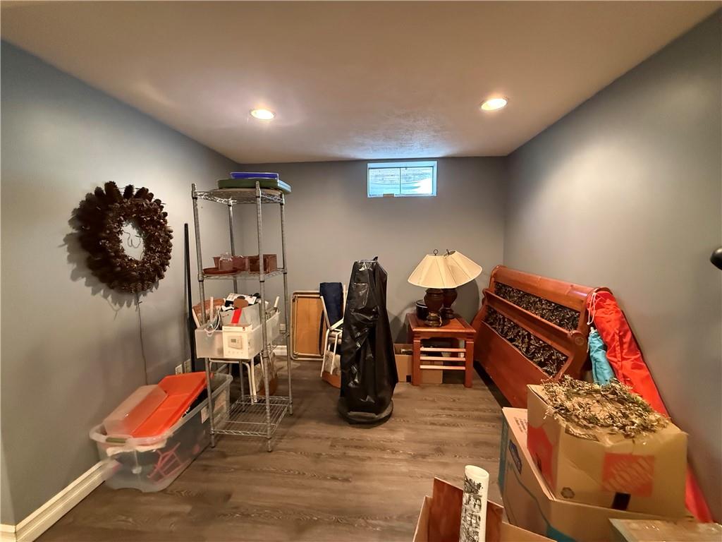 2179 Evans City Road Zelienople, PA 16063 - Photo 29 of 50