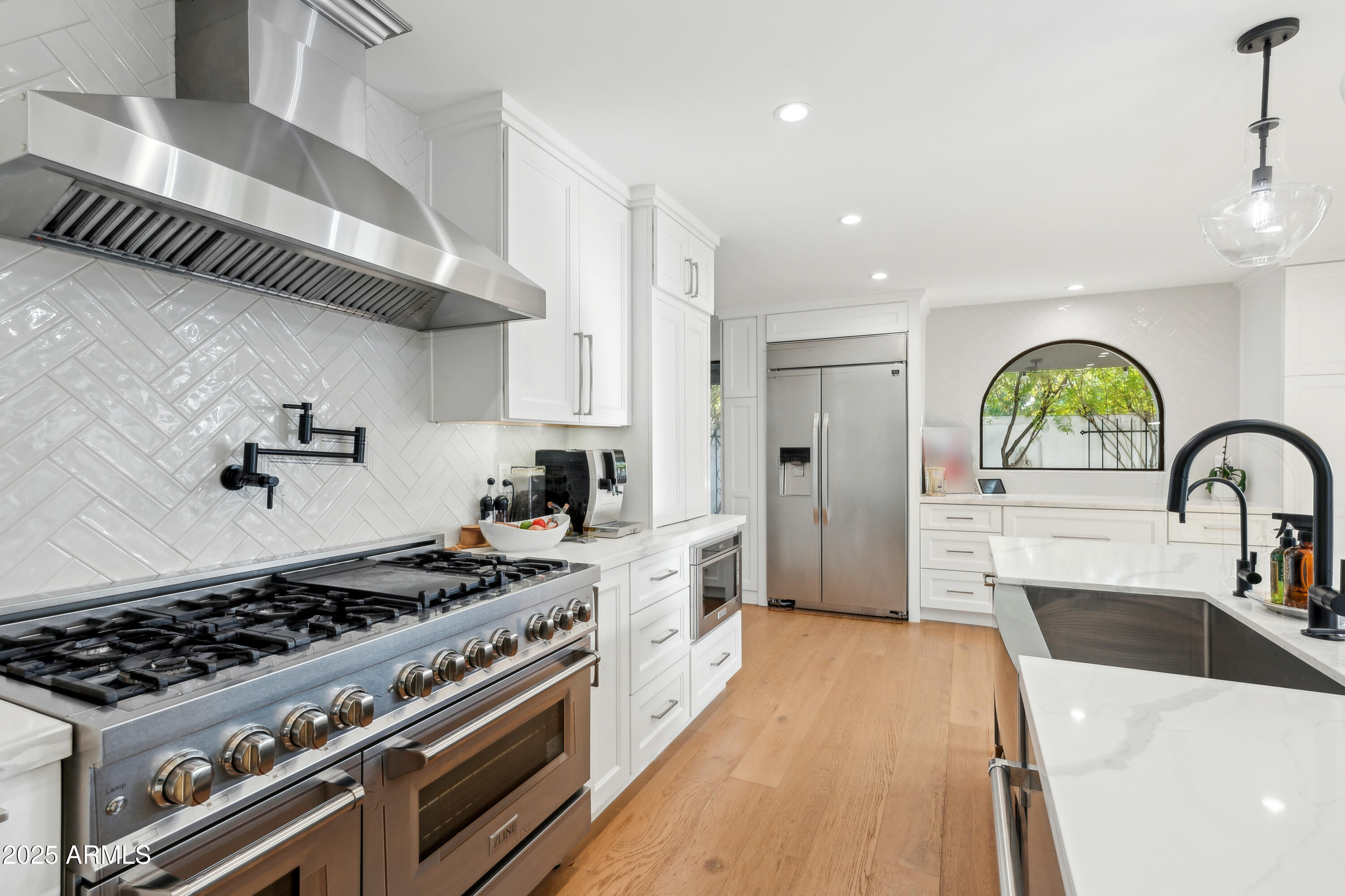 8001 North 3rd Place Phoenix, AZ 85020 - Photo 8 of 35 11-AJS2226-Edit