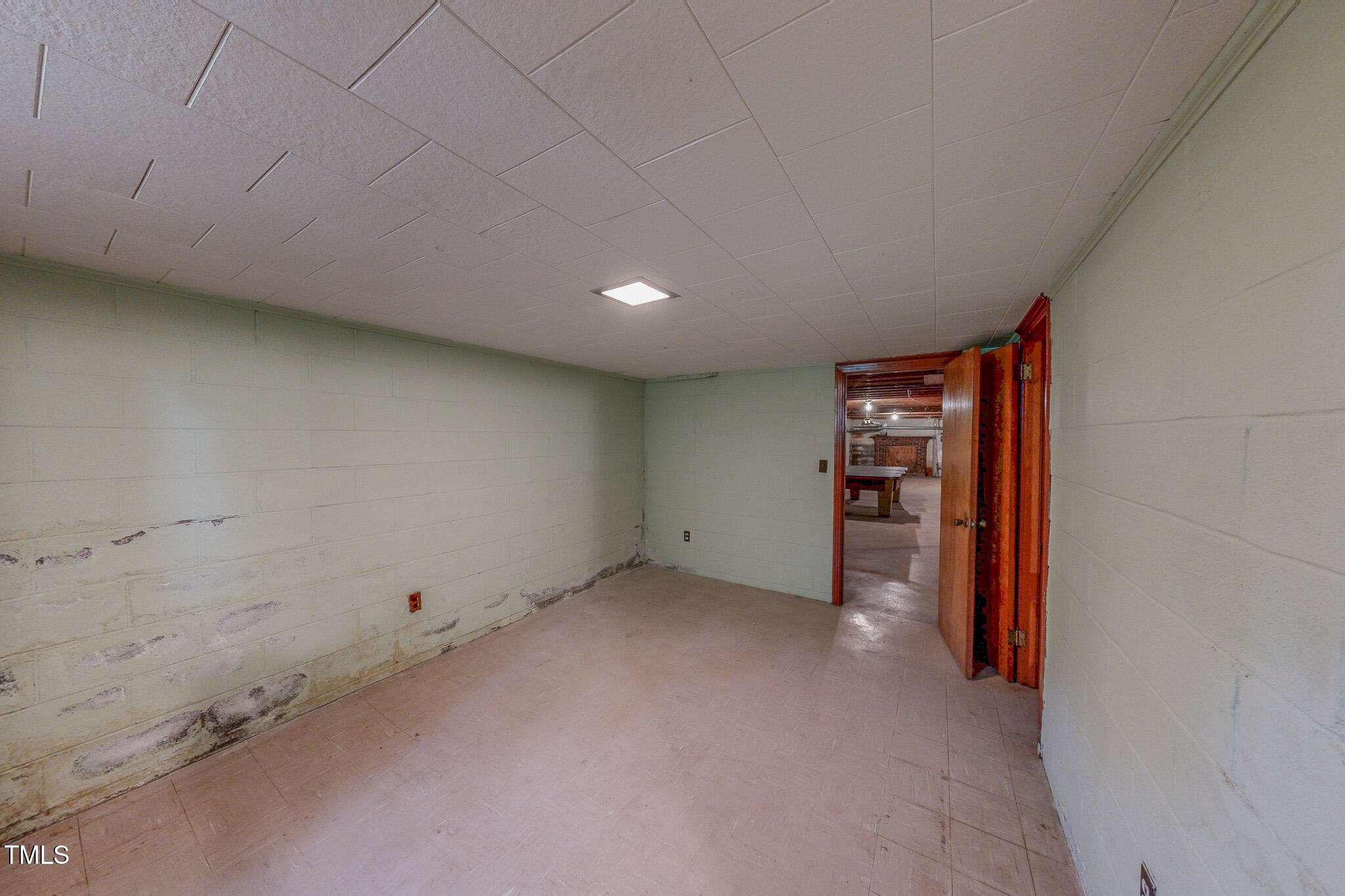 9455 Boston Road Roxboro, NC 27574 - Photo 36 of 42 a view of an empty room with a closet