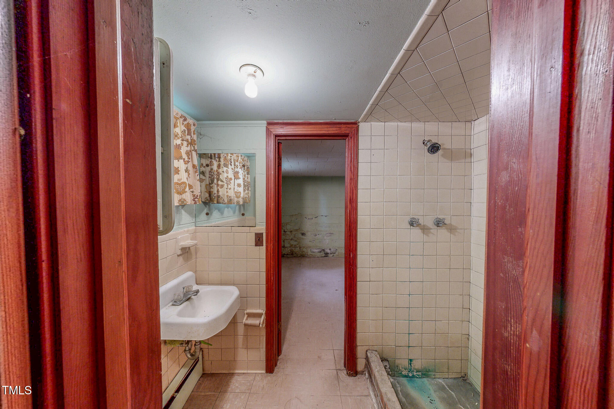 9455 Boston Road Roxboro, NC 27574 - Photo 37 of 42 a bathroom with a sink and a toilet