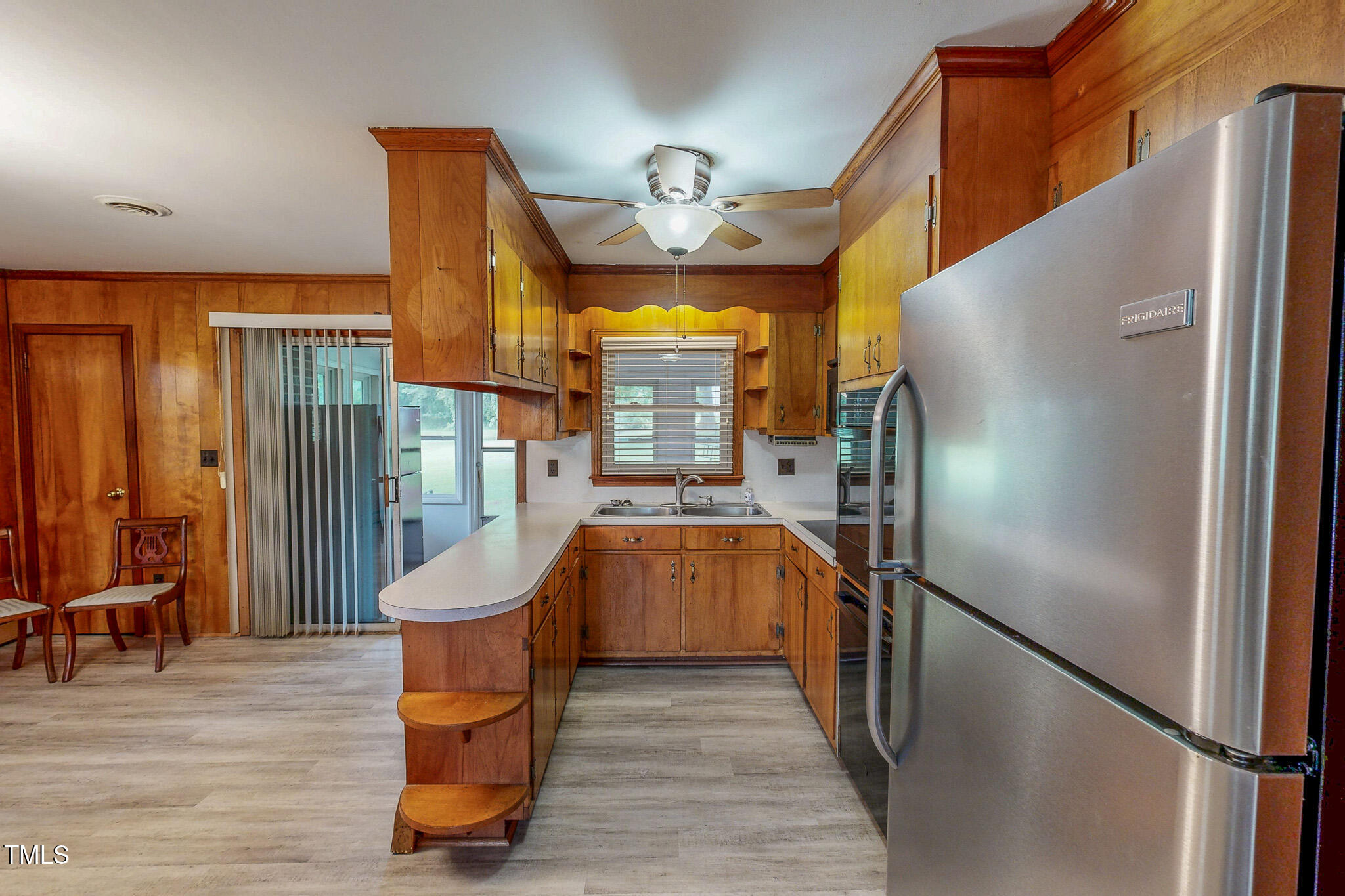 9455 Boston Road Roxboro, NC 27574 - Photo 10 of 42 a view of kitchen with furniture and a window