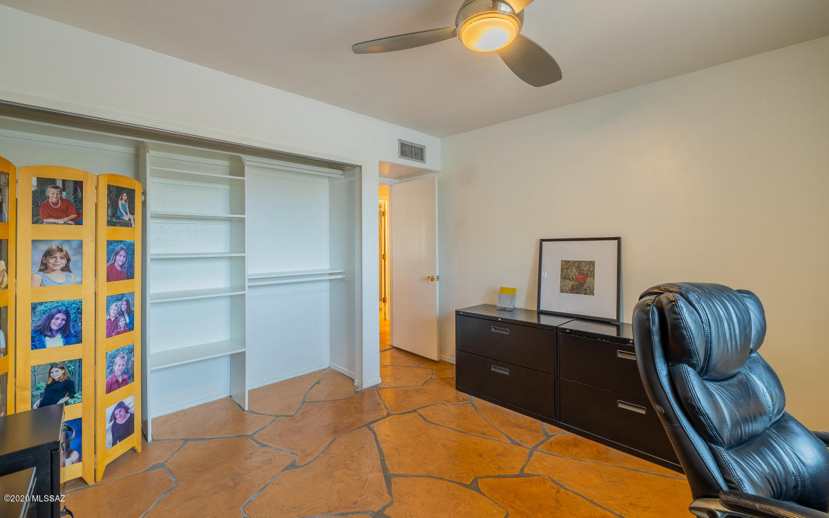 4055 North Drake Place Tucson, AZ 85749 - Photo 20 of 36 Gallery Image 20