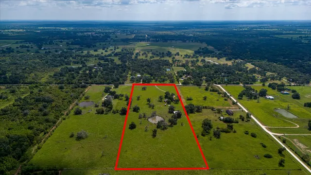 $585,000 | 8960 County Road 505, Brazoria, TX 77422