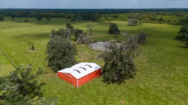 $585,000 | 8960 County Road 505, Brazoria, TX 77422