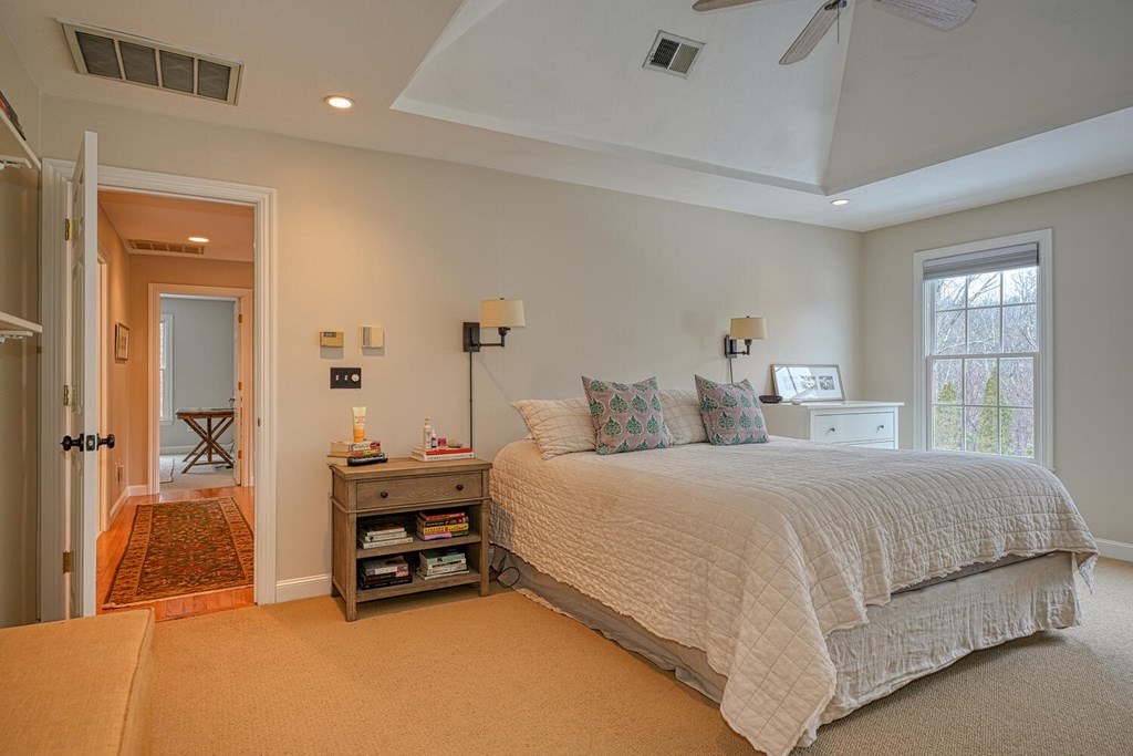 85 Little Pond Road Northborough, MA 01532 - Photo 17 of 42 Gallery Image 17