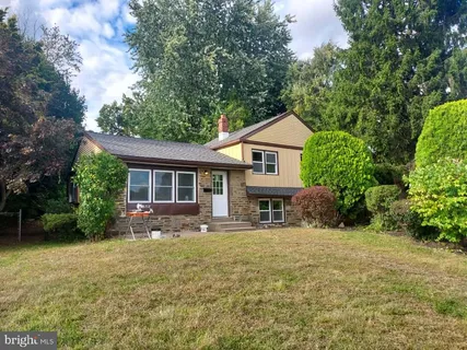 $429,000 | 11022 Ferndale Street, Philadelphia, PA 19116