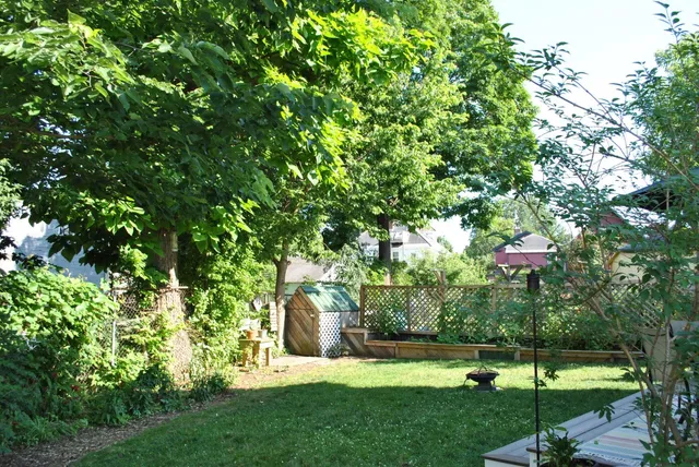 $360,000 | 30 Hyde Street, Burlington, VT 05401