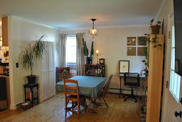 $360,000 | 30 Hyde Street, Burlington, VT 05401