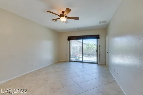 $1,800 | 5985 Falconer Avenue, Las Vegas, NV 89122