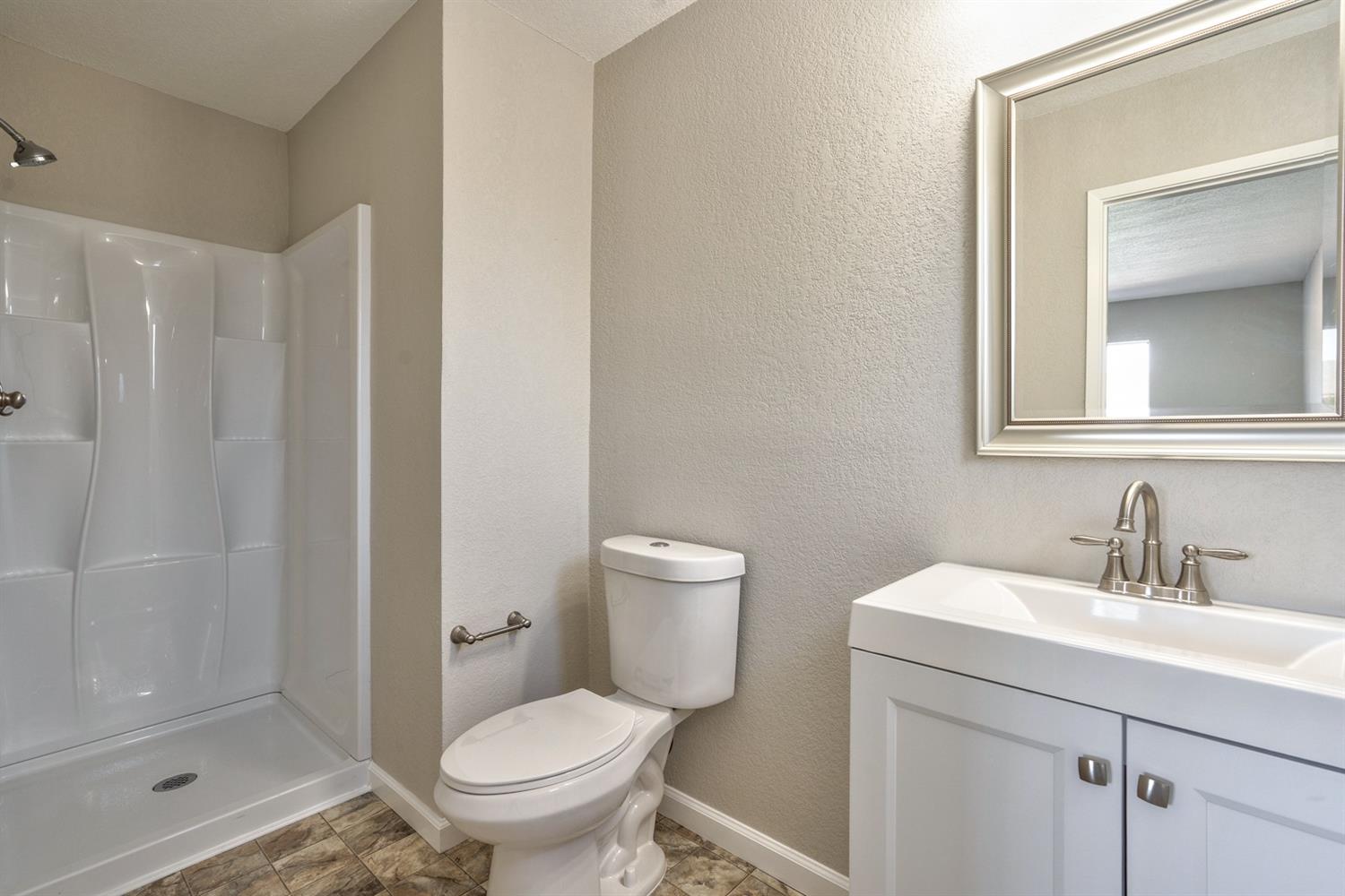 308 Stadium Road Madera, CA 93637 - Photo 18 of 32 Gallery Image 18