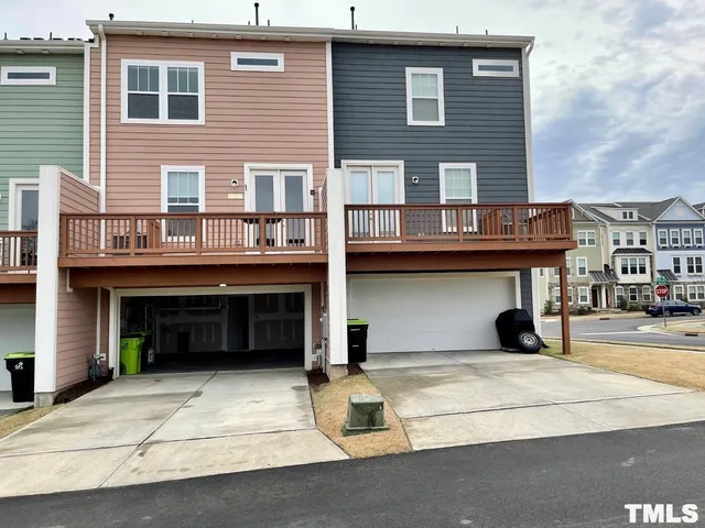 $2,095 | 343 Great Northern Station, Apex, NC 27502