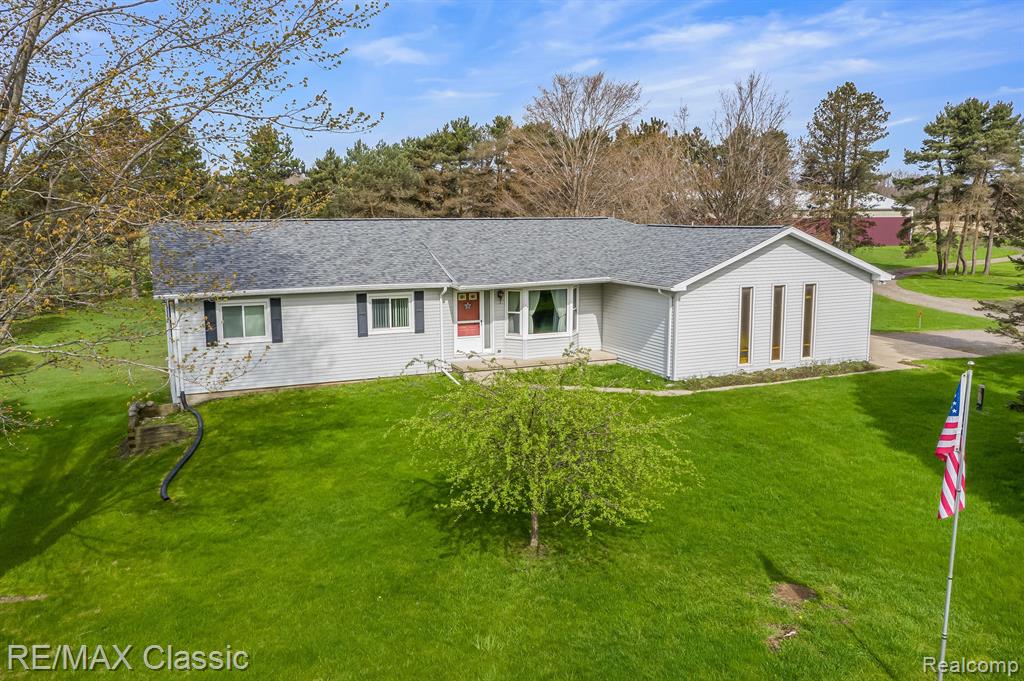 10161 Stow Road Webberville, MI 48892 - Photo 2 of 39