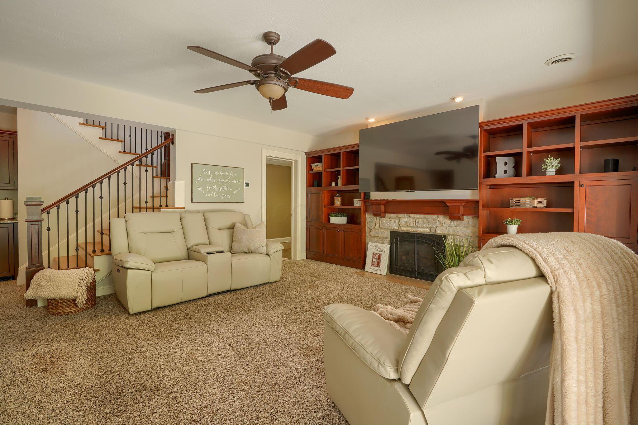 9405 4 Mile Road Jackson, OH 45640 - Photo 21 of 66 21. Family Room (4)