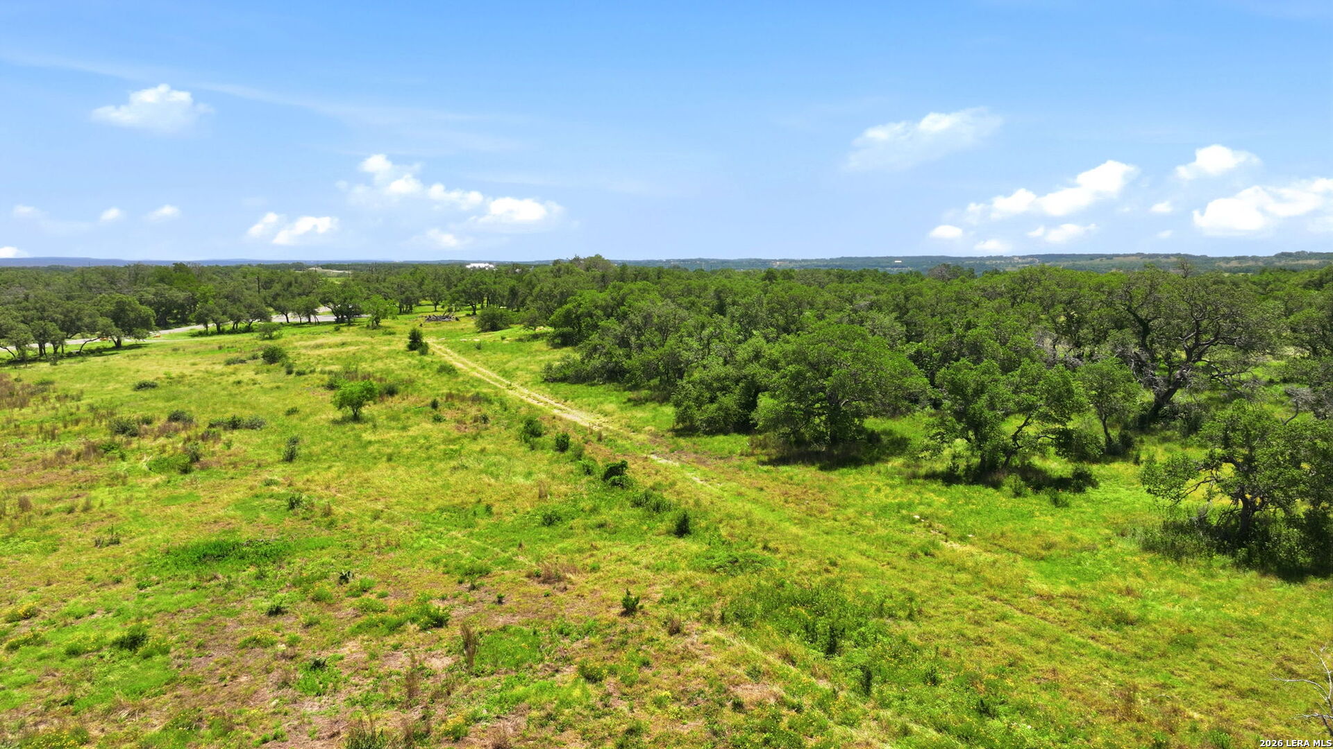 718 Windmill Ridge Drive Blanco, TX 78606 - Photo 4 of 32
