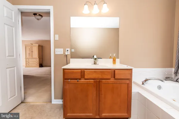 $519,900 | 102 Lauren Court, Landisville, NJ 08326