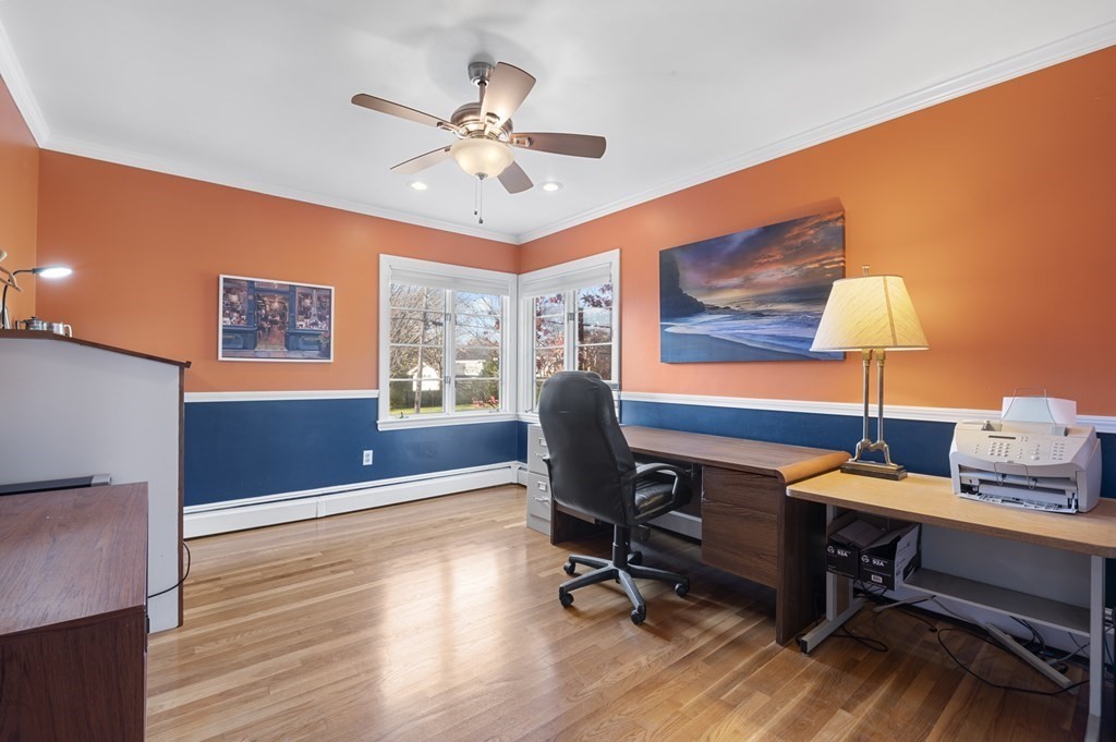 5 Colgate Road Marblehead, MA 01945 - Photo 24 of 36 a workspace with wooden floor and a window