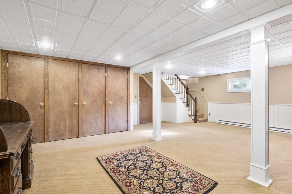 5 Colgate Road Marblehead, MA 01945 - Photo 28 of 36 a view of an empty room