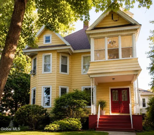 $1,400 | 214 Market Street, Unit 1, Amsterdam, NY 12010