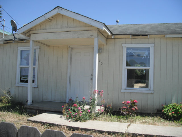 30 Natividad Road North Salinas, CA 93906 - Photo 4 of 12 Gallery Image 4