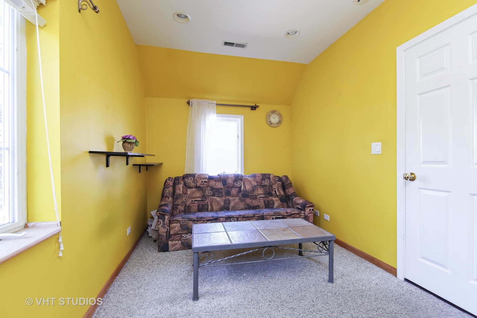 23 West Algonquin Road Des Plaines, IL 60018 - Photo 12 of 18