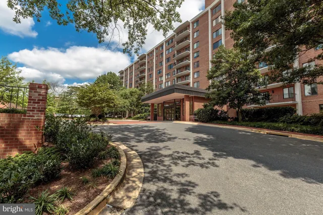 $575,000 | 3101 New Mexico Avenue Northwest, Unit 545, Washington, DC 20016
