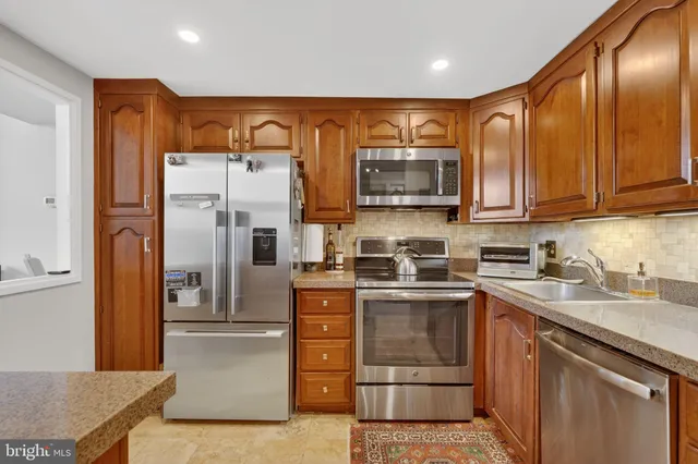 $575,000 | 3101 New Mexico Avenue Northwest, Unit 545, Washington, DC 20016