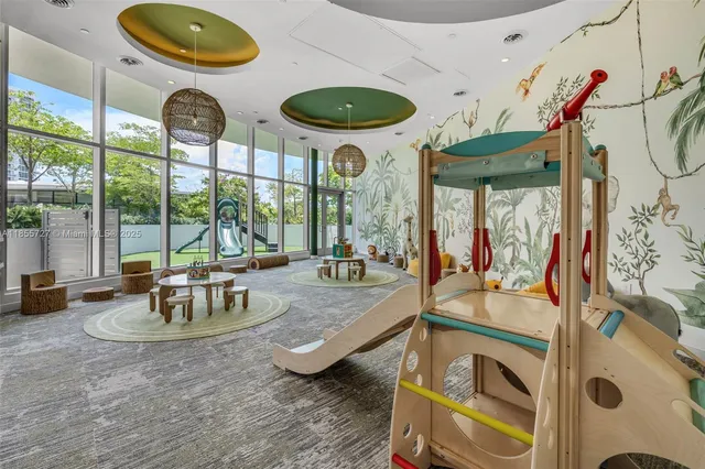 $1,895,000 | 700 Northeast 24th Street, Unit 1806, Miami, FL 33137