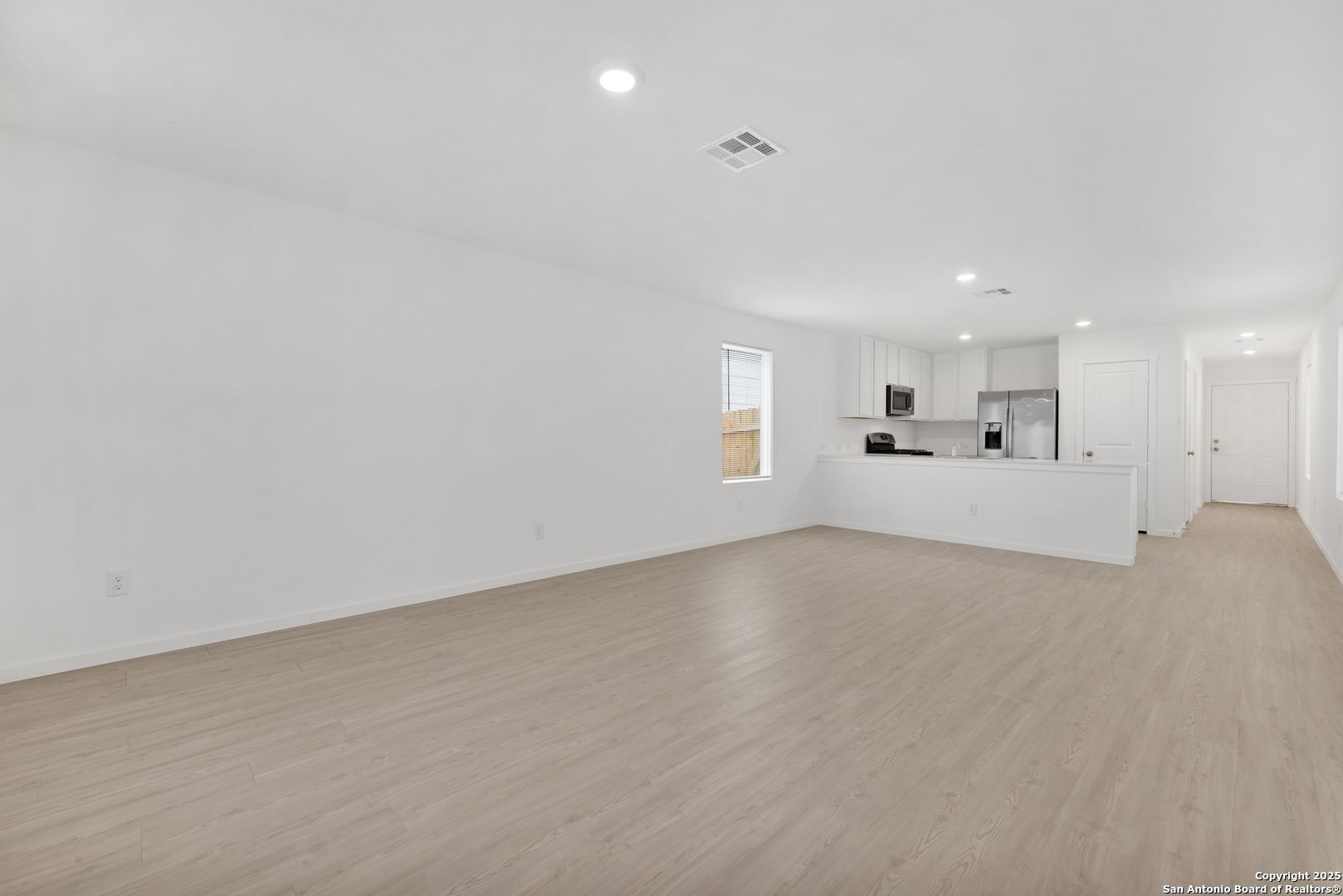 5014 Botanic Trail Converse, TX 78109 - Photo 9 of 21